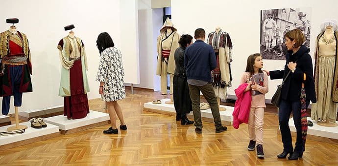 Nošnje Crne Gore na velikoj izložbi u Podgorici (Foto) Nošnje Crne Gore na velikoj izložbi u Podgorici (Foto)