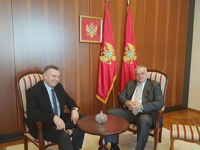 Integrisati crnogorsku zajednicu na Kosovu Integrisati crnogorsku zajednicu na Kosovu