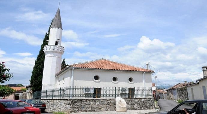 Ko i zašto „rediguje“ Ugovor o uređenju odnosa Vlade i Islamske zajednice? Ko i zašto „rediguje“ Ugovor o uređenju odnosa Vlade i Islamske zajednice?