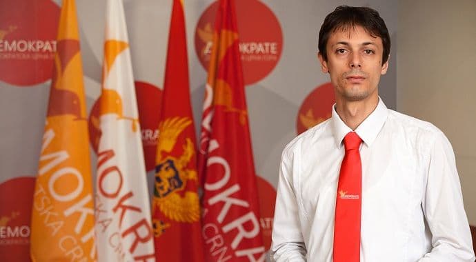 Demokrate: Hrapović nastavlja hajku svojih prethodnika na ljekare Demokrate: Hrapović nastavlja hajku svojih prethodnika na ljekare