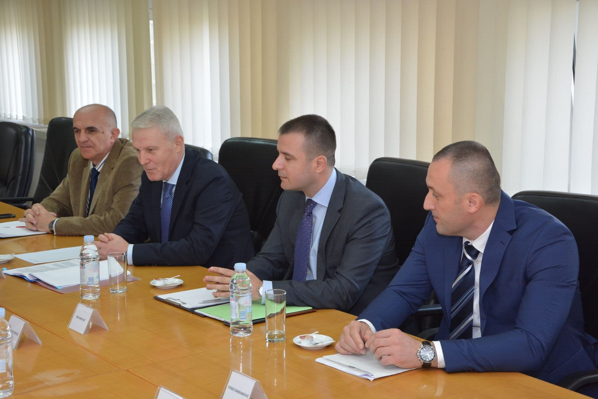 Stojanović i Srdarević u Zagrebu: Policije Crne Gore i Hrvatske imaju veoma dobru profesionalnu saradnju Stojanović i Srdarević u Zagrebu: Policije Crne Gore i Hrvatske imaju veoma dobru profesionalnu saradnju