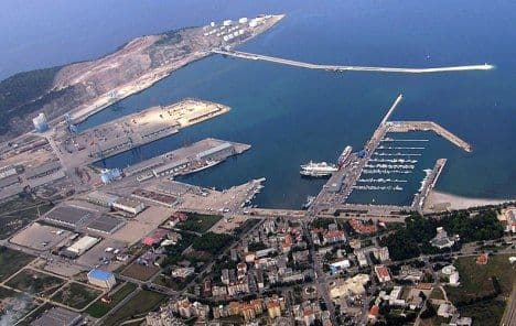 Kruzeri pristaju u barsku luku: Stiže 10.000 turista Kruzeri pristaju u barsku luku: Stiže 10.000 turista