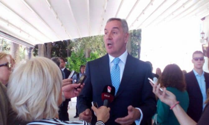 Đukanović: Ko god pokuša da ugrozi stabilnost dobiće što zaslužuje Đukanović: Ko god pokuša da ugrozi stabilnost dobiće što zaslužuje