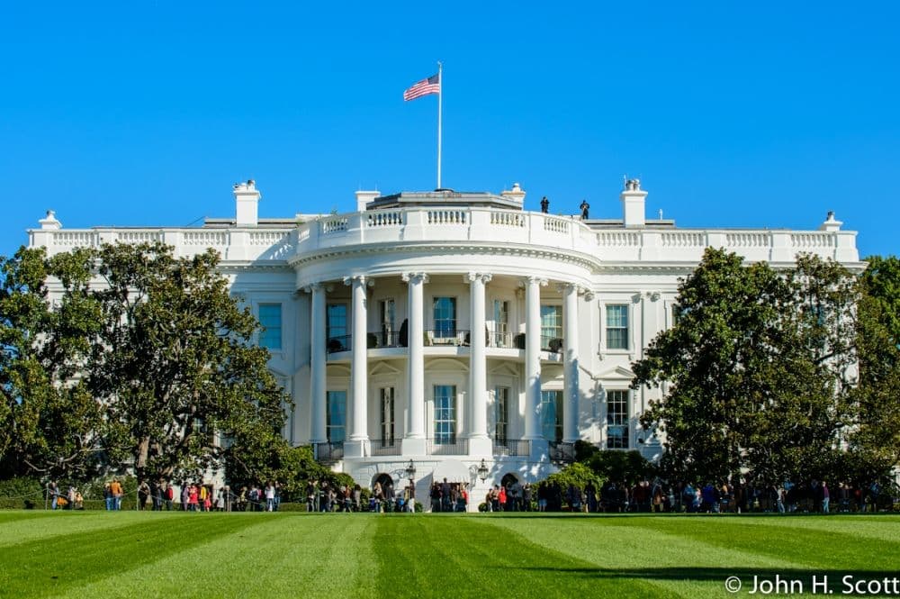 Bijela kuća brani Trampa: Ništa pogrešno nije učinio Bijela kuća brani Trampa: Ništa pogrešno nije učinio