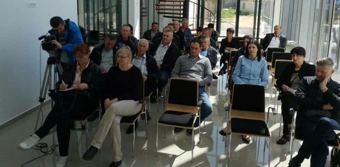 Proizvođačima pojašnjene mogućnosti podrške preradi mlijeka na gazdinstvima Proizvođačima pojašnjene mogućnosti podrške preradi mlijeka na gazdinstvima