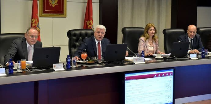 Marković zadovoljan radom Vlade: 14 od 18 ministarstava ima stoprocentan učinak Marković zadovoljan radom Vlade: 14 od 18 ministarstava ima stoprocentan učinak