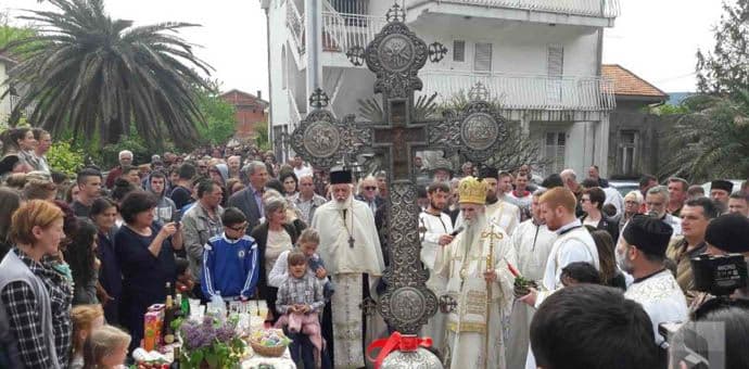 AMFILOHIJE: Zbog izdajnika se bavim politikom AMFILOHIJE: Zbog izdajnika se bavim politikom