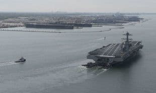 Kina i Rusija šalju brodove za Trampovom armadom? Kina i Rusija šalju brodove za Trampovom armadom?