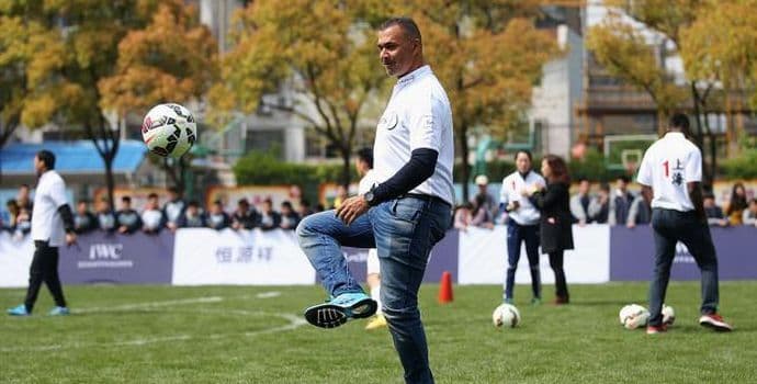 Legendarni vezista najbliži klupi Holandije Legendarni vezista najbliži klupi Holandije