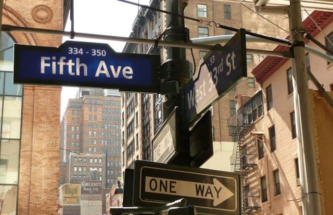 Tito platio 100.000 dolara, ex SFRJ dobiće milione Tito platio 100.000 dolara, ex SFRJ dobiće milione