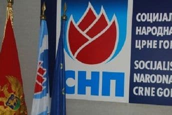 SNP: Đukanović ne pokazuje namjeru da prestane sa sijanjem mržnje među braćom SNP: Đukanović ne pokazuje namjeru da prestane sa sijanjem mržnje među braćom