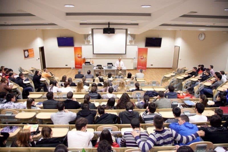 Uspješni predstavnici svjetske akademske i biznis zajednice na UDG Uspješni predstavnici svjetske akademske i biznis zajednice na UDG