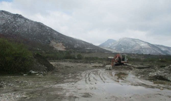 Berane: Otkriven prvi slučaj krađe šljunka Berane: Otkriven prvi slučaj krađe šljunka