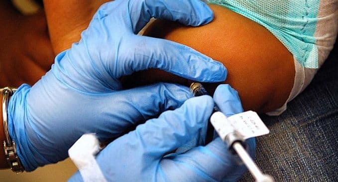 Nova vakcina protiv malarije za 360 hiljada djece Nova vakcina protiv malarije za 360 hiljada djece