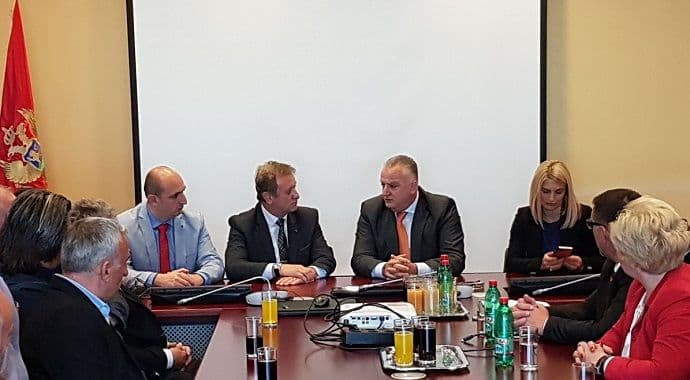 Zenka - Husaj: Razmjenjivati primjere dobrih praksi u cilju opšteg napretka regiona Zenka - Husaj: Razmjenjivati primjere dobrih praksi u cilju opšteg napretka regiona