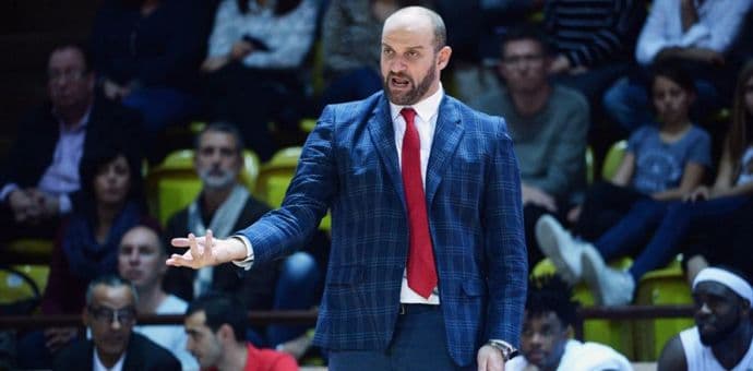 Mitrović napada trofej Lige šampiona Mitrović napada trofej Lige šampiona