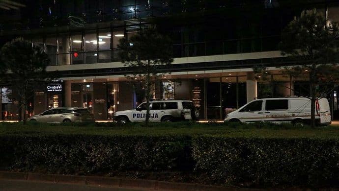 Nova dojava o bombi u Capital Plazi! Nova dojava o bombi u Capital Plazi!