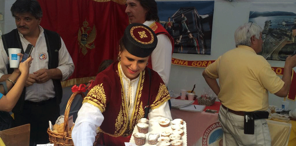 Crnogorska zajednica na Gastronomskom sajmu u Buenos Airesu Crnogorska zajednica na Gastronomskom sajmu u Buenos Airesu