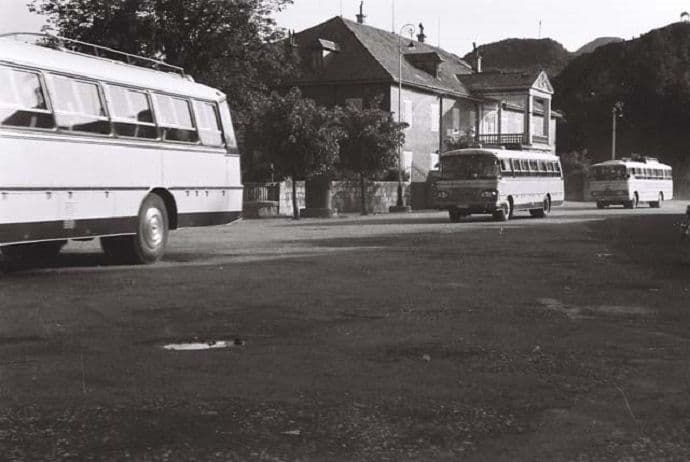 Cetinje prije četiri decenije: Samo đaci i domaćice nijesu primali platu Cetinje prije četiri decenije: Samo đaci i domaćice nijesu primali platu
