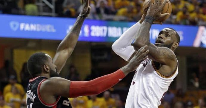 NBA: Brejk Hjustona protiv Sparsa, šampion poveo protiv Toronta NBA: Brejk Hjustona protiv Sparsa, šampion poveo protiv Toronta