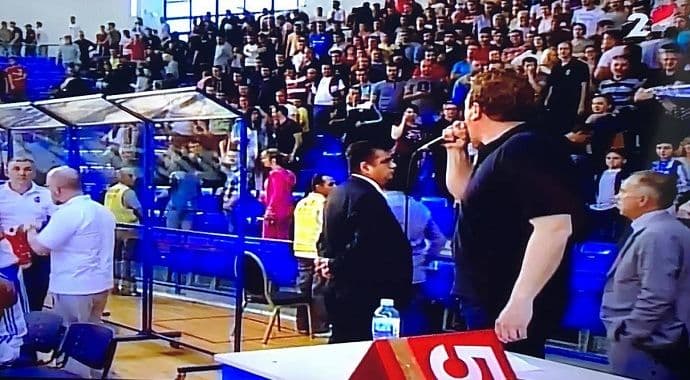 Rasprodate ulaznice za današnju majstoricu u "Morači" Rasprodate ulaznice za današnju majstoricu u "Morači"