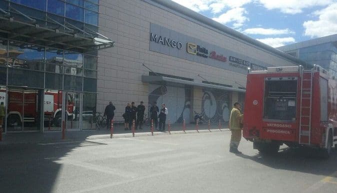 Nikšić: Krivična prijava protiv tri lica za lažno dojave o postavljanju bombi Nikšić: Krivična prijava protiv tri lica za lažno dojave o postavljanju bombi