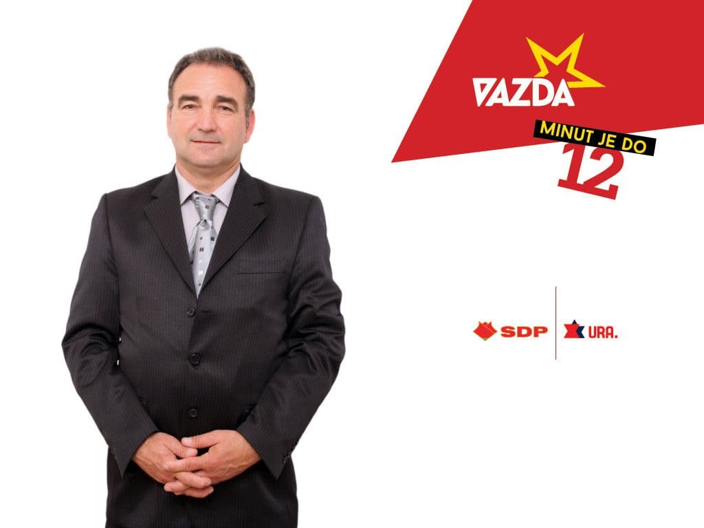 Nikola Radman: Orlandić pljuvanjem obezbijedio "autobusku za avione" Nikola Radman: Orlandić pljuvanjem obezbijedio "autobusku za avione"