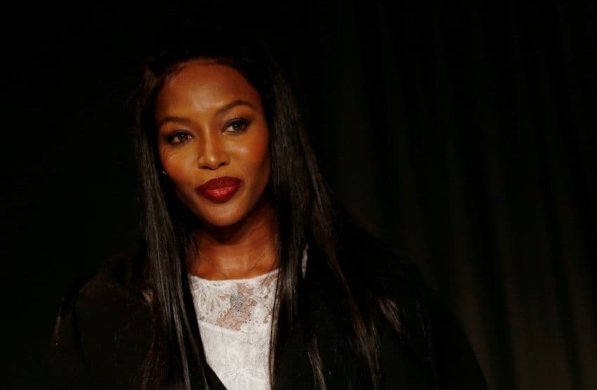 Naomi priznala da često nosi perike zbog ćelavosti Naomi priznala da često nosi perike zbog ćelavosti