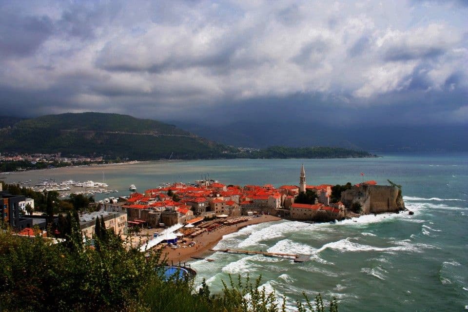 U ponedjeljak povremeno kiša U ponedjeljak povremeno kiša