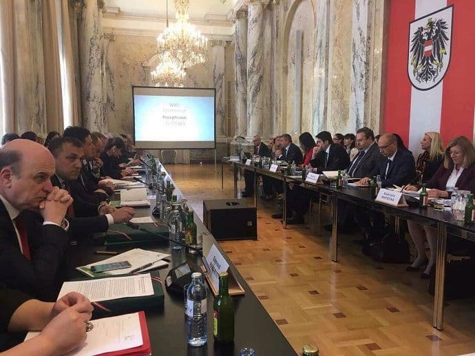 Beč: Podrška Crne Gore inicijativi ruralnih područja slobodnih od GMO Beč: Podrška Crne Gore inicijativi ruralnih područja slobodnih od GMO