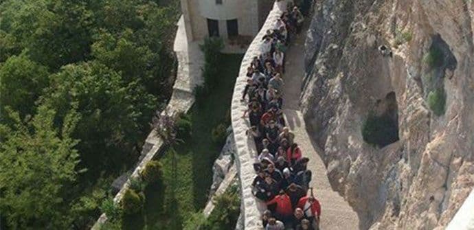 Više hiljada vjernika pod Ostrogom Više hiljada vjernika pod Ostrogom