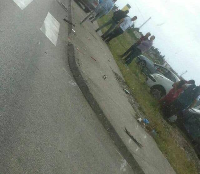 Troje auta se sudarilo u PG, jedna osoba lakše povrijeđena Troje auta se sudarilo u PG, jedna osoba lakše povrijeđena