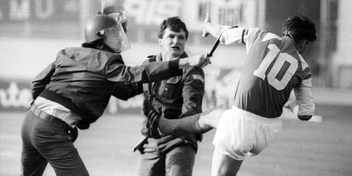 Najpoznatija jugoslovenska "utakmica" ikada - Maksimir, 13. maj 1990. Najpoznatija jugoslovenska "utakmica" ikada - Maksimir, 13. maj 1990.