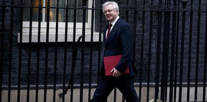 Dejvis: Velika Britanija se sprema za veliku svađu sa EU Dejvis: Velika Britanija se sprema za veliku svađu sa EU