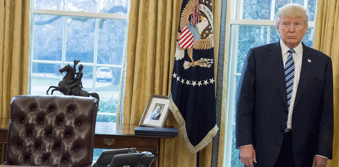 Vašington post: Tramp Rusiji otkrio povjerljive podatke o ID Vašington post: Tramp Rusiji otkrio povjerljive podatke o ID