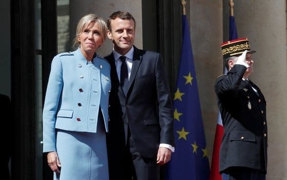 Berluskoni: Makron je zgodan momak sa zgodnom mamom Berluskoni: Makron je zgodan momak sa zgodnom mamom