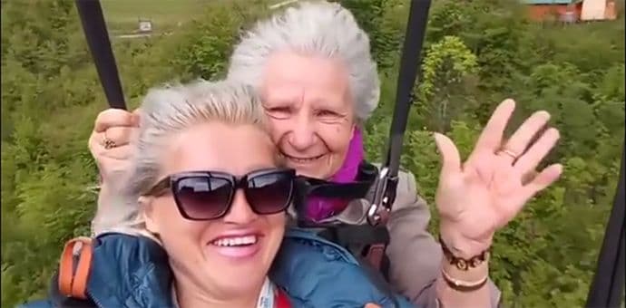 VIDEO: Kako je 84-godišnja Francuskinja "preletjela" kanjon Tare VIDEO: Kako je 84-godišnja Francuskinja "preletjela" kanjon Tare