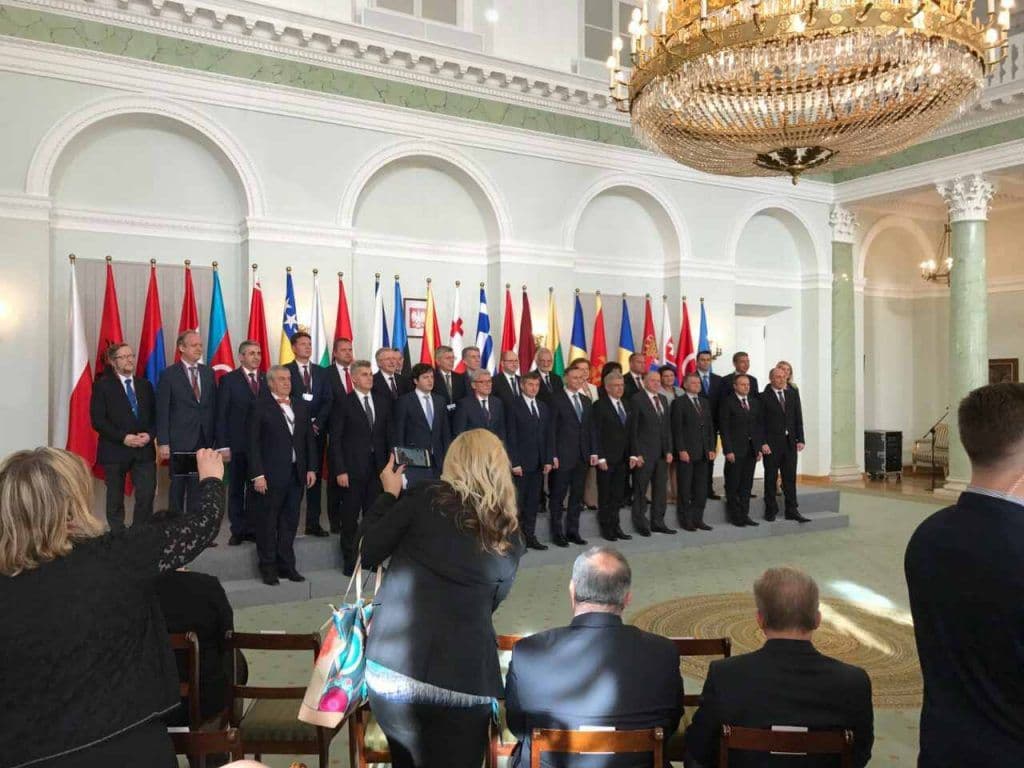 BRAJOVIĆ U VARŠAVI: Bezbjednost se mora posmatrati kao nivo standarda u jednoj zemlji BRAJOVIĆ U VARŠAVI: Bezbjednost se mora posmatrati kao nivo standarda u jednoj zemlji