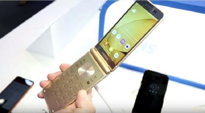 Nokia 3310 pokrenula lavinu: Vraćaju se preklopni mobilni Nokia 3310 pokrenula lavinu: Vraćaju se preklopni mobilni