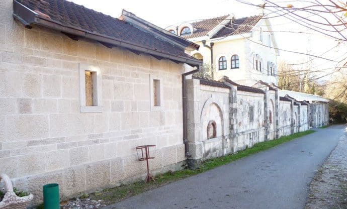 BAJKOVIĆ: Kako su devastirani crnogorski manastiri (II) BAJKOVIĆ: Kako su devastirani crnogorski manastiri (II)