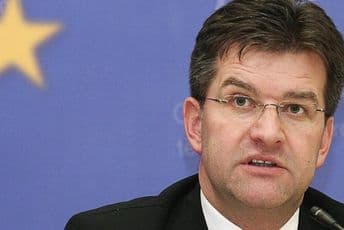 Lajčak: Kosovo odmah da povuče odluku Lajčak: Kosovo odmah da povuče odluku