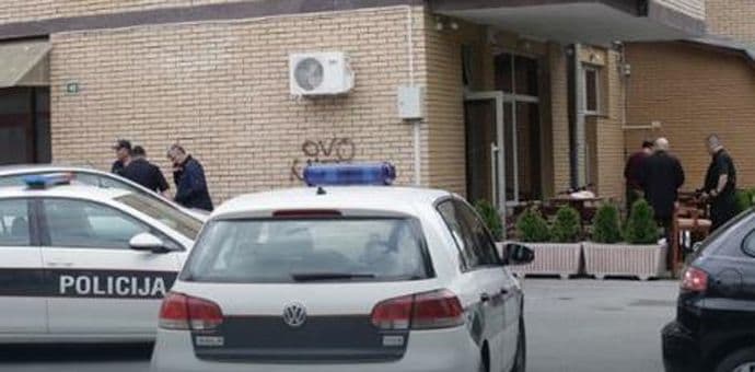 Pucnjava u Sarajevu: Ubijena jedna osoba, policija traga za dvojicom napadača Pucnjava u Sarajevu: Ubijena jedna osoba, policija traga za dvojicom napadača