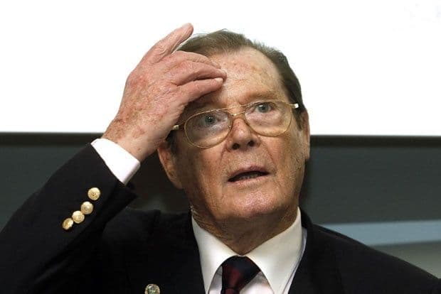 Preminuo Rodžer Mur Preminuo Rodžer Mur