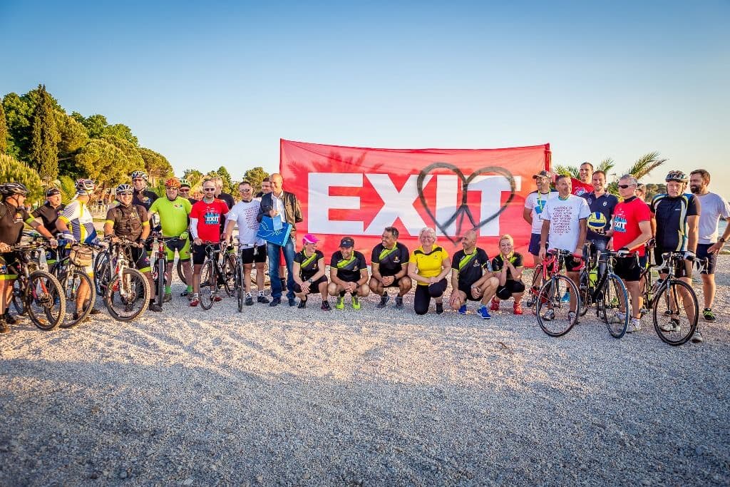 (FOTO) Muzičari i vaterpolo reprezentativci iz Crne Gore i regiona pokrenuli EXIT Ljeto ljubavi u Umagu! (FOTO) Muzičari i vaterpolo reprezentativci iz Crne Gore i regiona pokrenuli EXIT Ljeto ljubavi u Umagu!