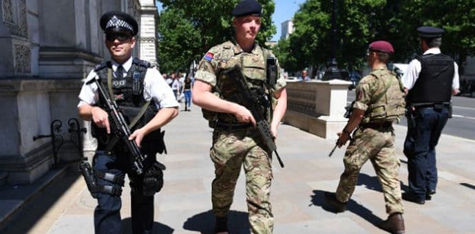 Novo hapšenje u Mančesteru, priveden tinejdžer Novo hapšenje u Mančesteru, priveden tinejdžer