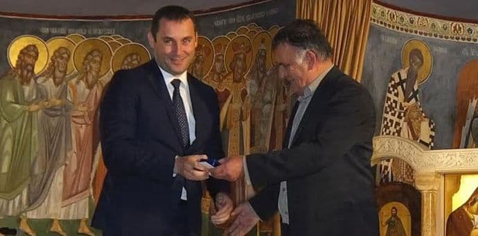 Šćekić odlikovan medaljom Svetog Petra Cetinjskog Šćekić odlikovan medaljom Svetog Petra Cetinjskog