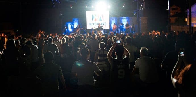 Razmirice oko KotorArta: Politikom po leđima stvaralaca Razmirice oko KotorArta: Politikom po leđima stvaralaca