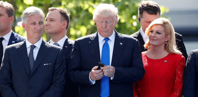 Dežulović: Melanija, izdrži! Dežulović: Melanija, izdrži!