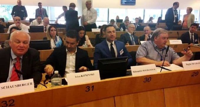 Predstavnici crnogorskih opština na sjednici ZSO Komiteta regiona EU i Crne Gore Predstavnici crnogorskih opština na sjednici ZSO Komiteta regiona EU i Crne Gore