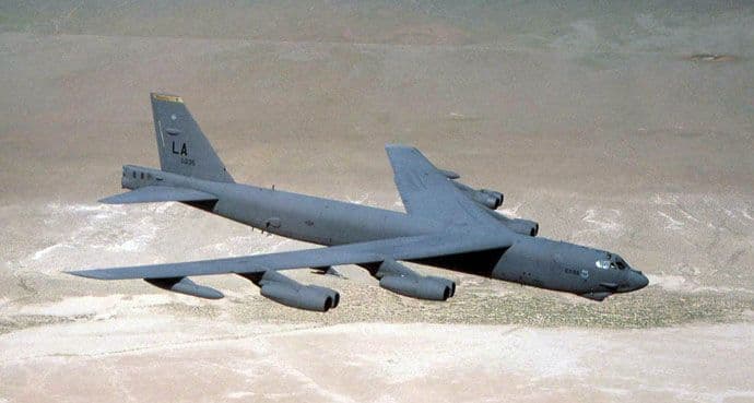 SAD raspoređuje bombardere B-52 u Evropi SAD raspoređuje bombardere B-52 u Evropi